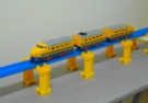 Plarail S12 dr Yellow on track